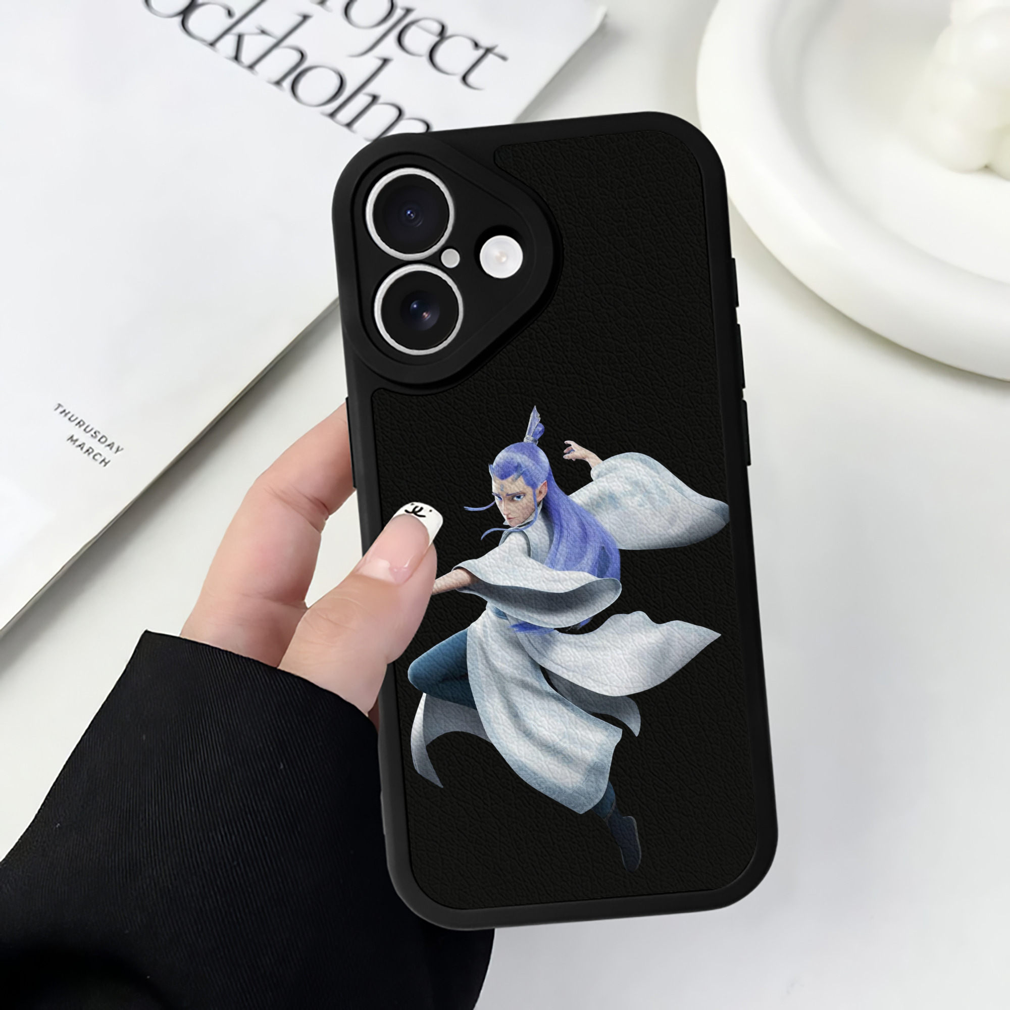（画像用） Ne Zha 2 ナタ 魔童の大暴れ 【iPhone 16シリーズ対応】シリコンスマホケース（レザー調） 材質：シリコン